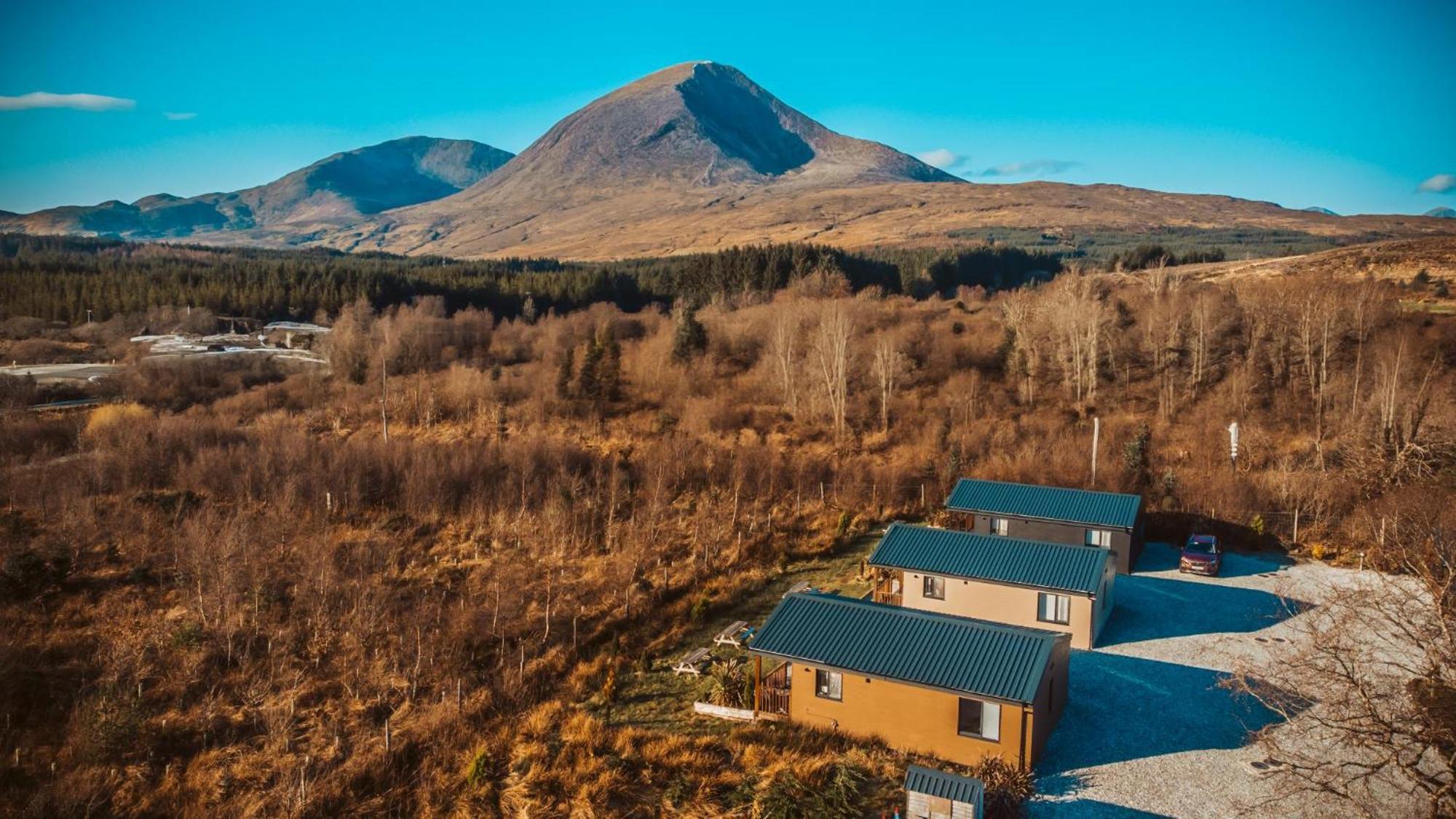 Broadford Skye * Broadford (Isle of Skye)
